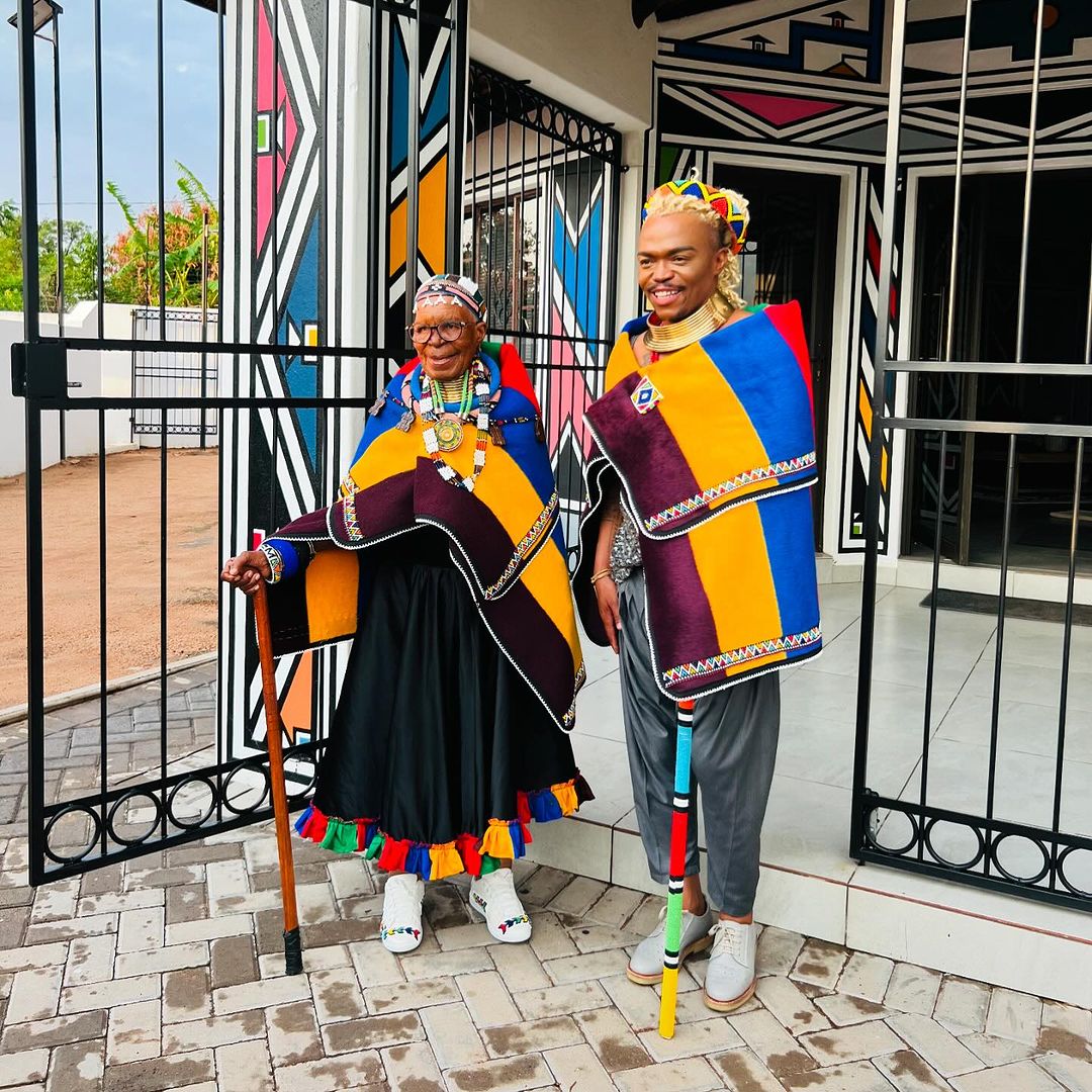 Esther Mahlangu